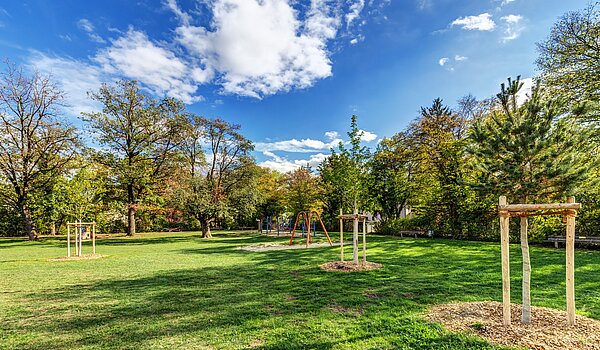 Etagenwohnung mit 3 Zimmern | München-Trudering | 70481 | Von viel Grün...