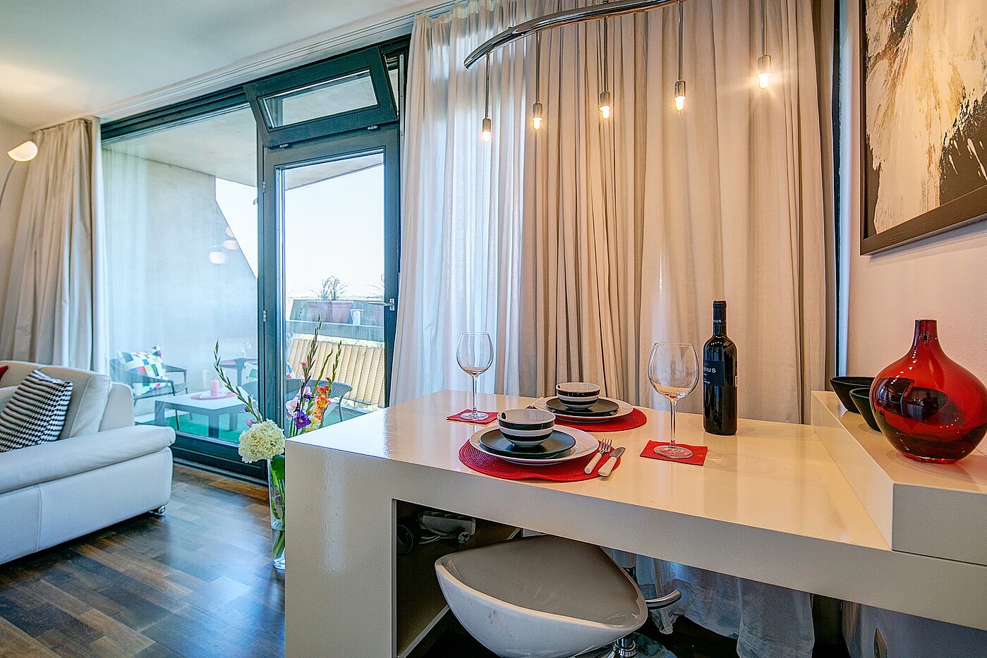Etagenwohnung mit 1 Zimmer | München-Schwabing | 70079 | ...sorgt für viel Lichteinfall