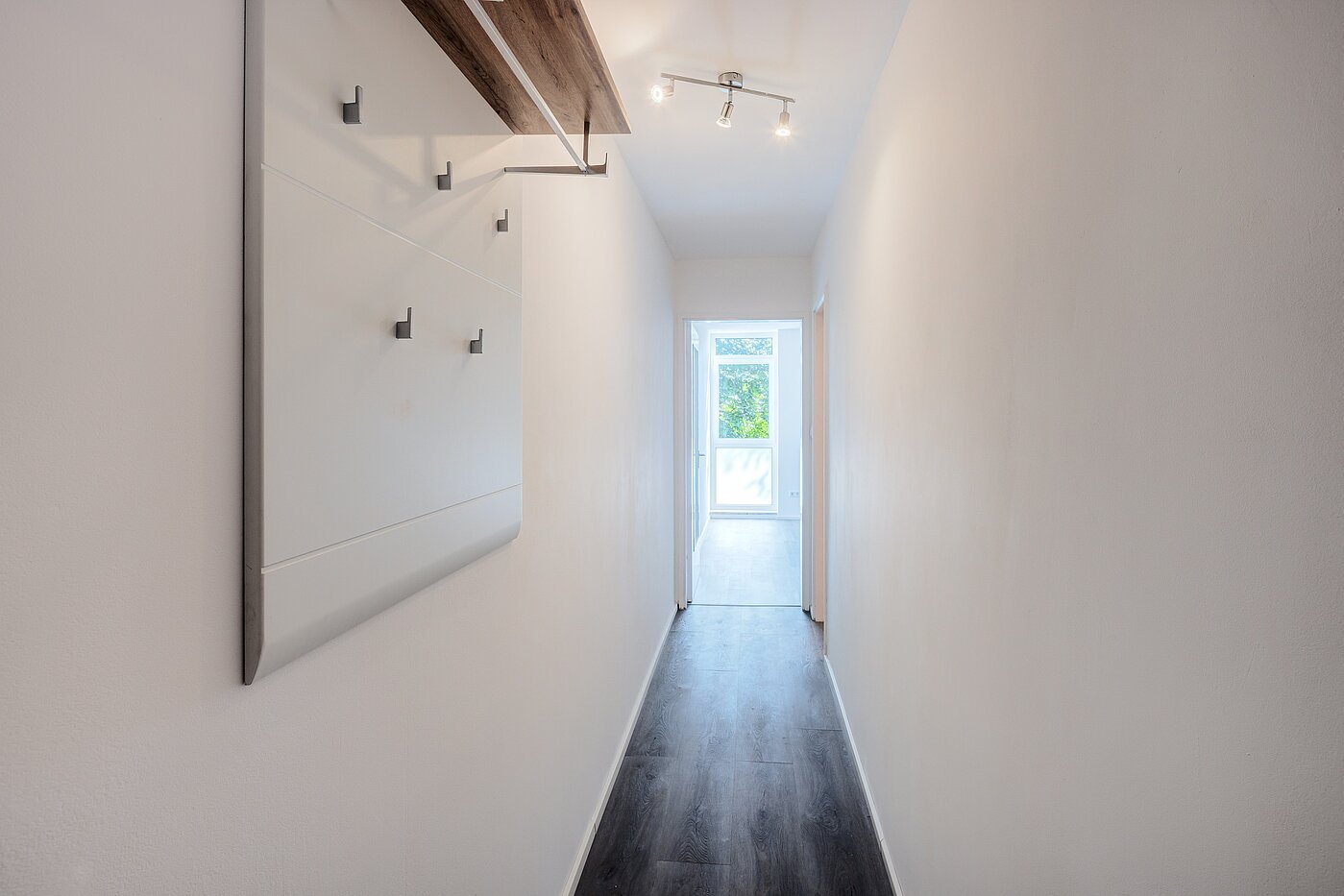 Hochparterre mit 1 Zimmer | München-Obermenzing | 70282 | Eingangsbereich