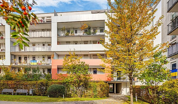 Etagenwohnung mit 2.5 Zimmern | München-Schwanthalerhöhe | 2210ML2 | Innenhof Ansicht