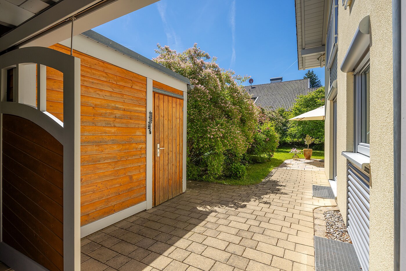 Einfamilienhaus mit 5 Zimmern | Icking | 70438 | ...zum Garten und Stauraum