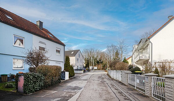 Reihenmittelhaus mit 5 Zimmern | Unterschleißheim | 70187 | Falkenstraße