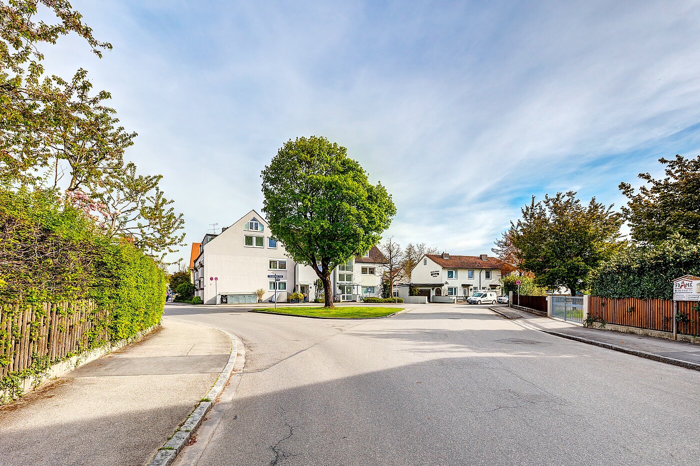 Erdgeschosswohnung mit 1.5 Zimmern | München-Aubing | 70000 | Ruhige Anliegerstraße