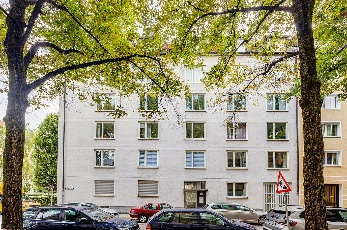 Etagenwohnung mit 3 Zimmern | München-Schwabing | 70292 | Gepflegtes...