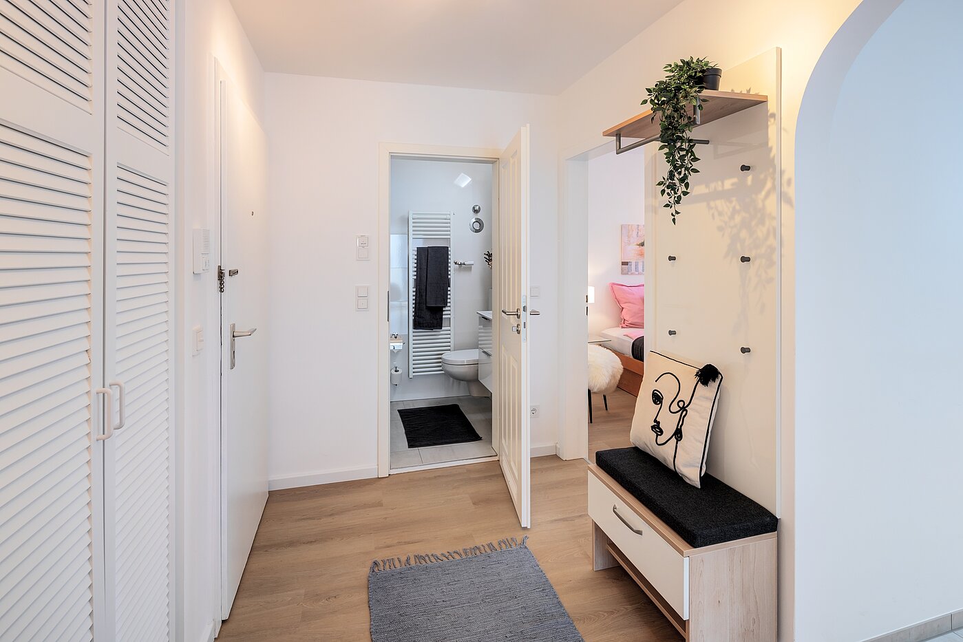 Etagenwohnung mit 2 Zimmern | München-Sendling-Westpark | 704131 | Flur mit Zugang