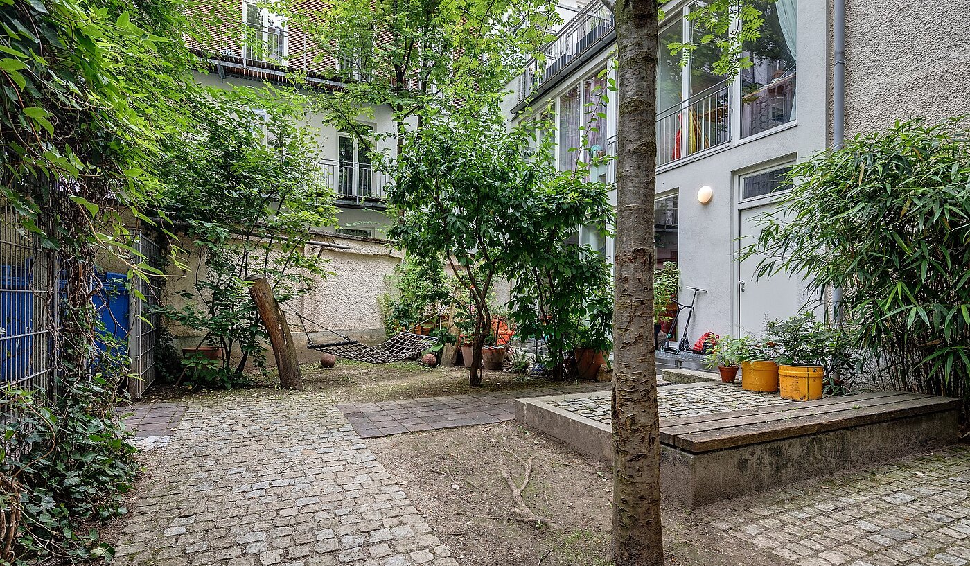 Etagenwohnung mit 2 Zimmern | München-Haidhausen | 1807ML2 | ...und grünem Innenhof