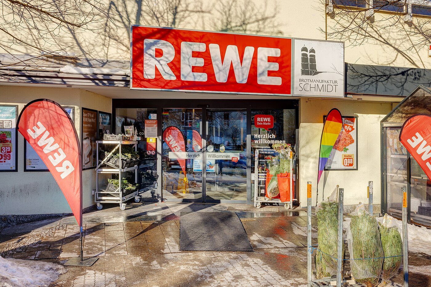 Etagenwohnung mit 3 Zimmern | München-Bogenhausen | 70085 | ...Einkaufsmöglichkeiten