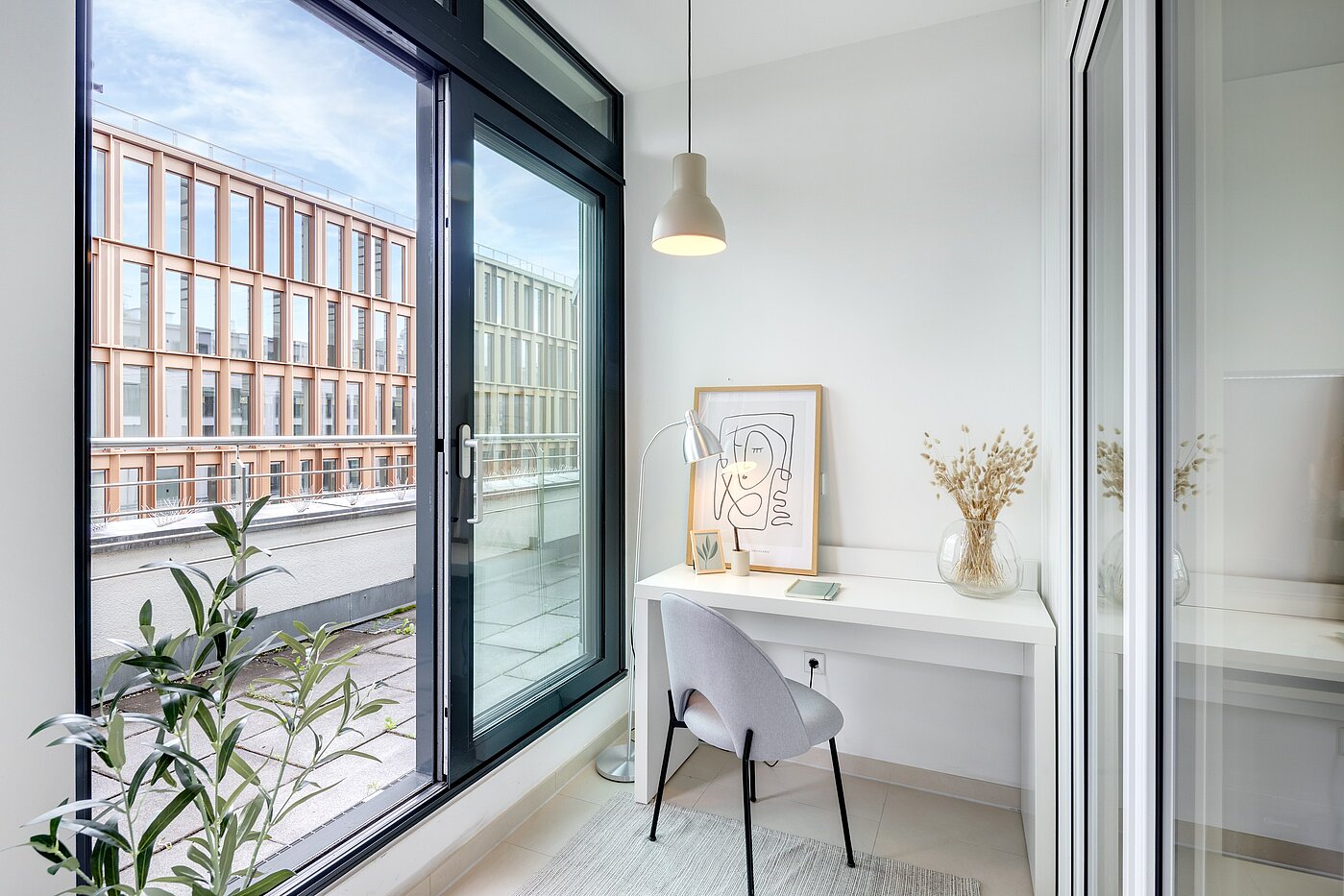 Apartment mit 1.5 Zimmern | München-Bogenhausen | 70233 | ...als Arbeitsplatz