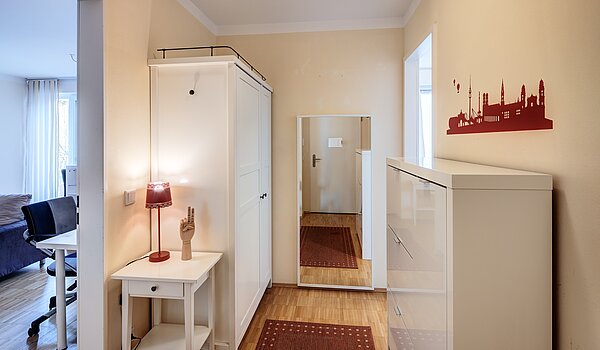 Etagenwohnung mit 2 Zimmern | München-Schwabing | 703161 | Eingangsbereich