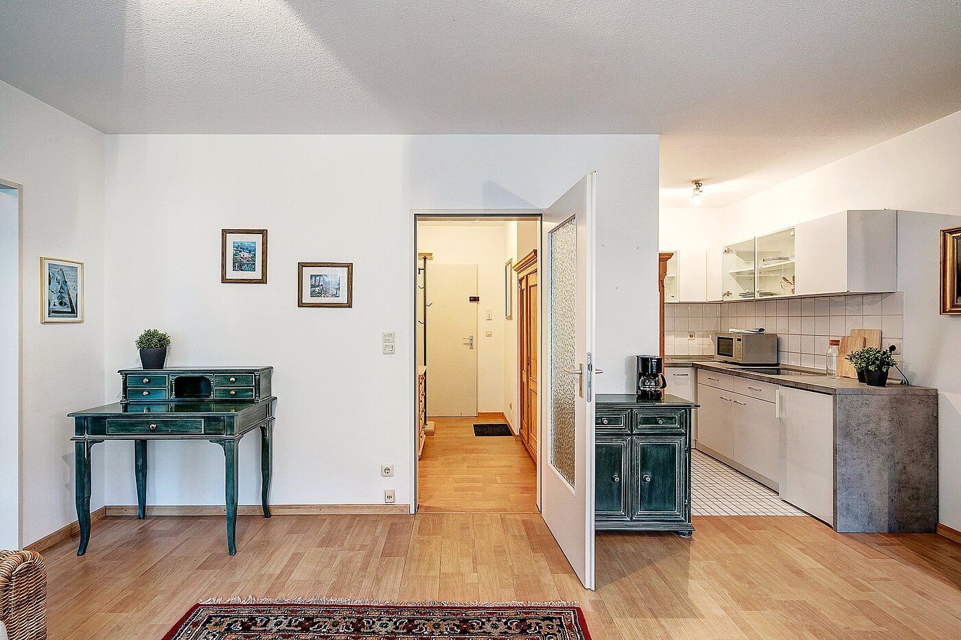 Etagenwohnung mit 1.5 Zimmern | München-Lehel | 2107ML9 | Blick in die Küche...