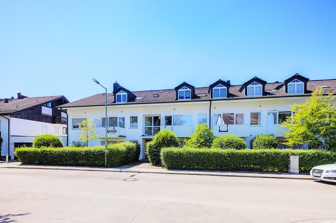 Etagenwohnung mit 2 Zimmern | München-Thalkirchen | 70241 | Gepflegtes Haus