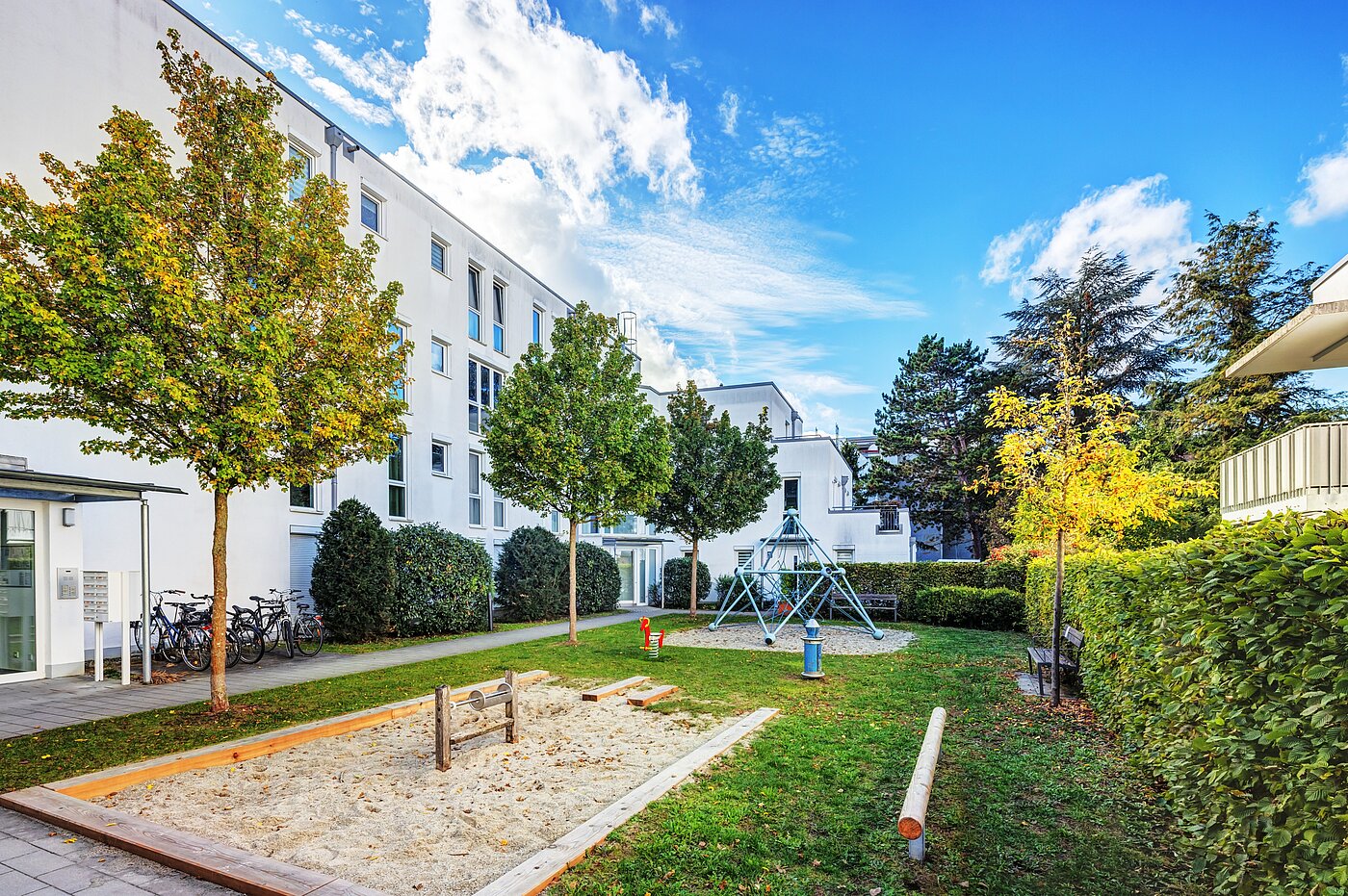 Etagenwohnung mit 2 Zimmern | München-Thalkirchen | 70493 | Ruhiger...