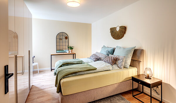 Etagenwohnung mit 3 Zimmern | Unterhaching | 70421 | Schlafzimmer mit...