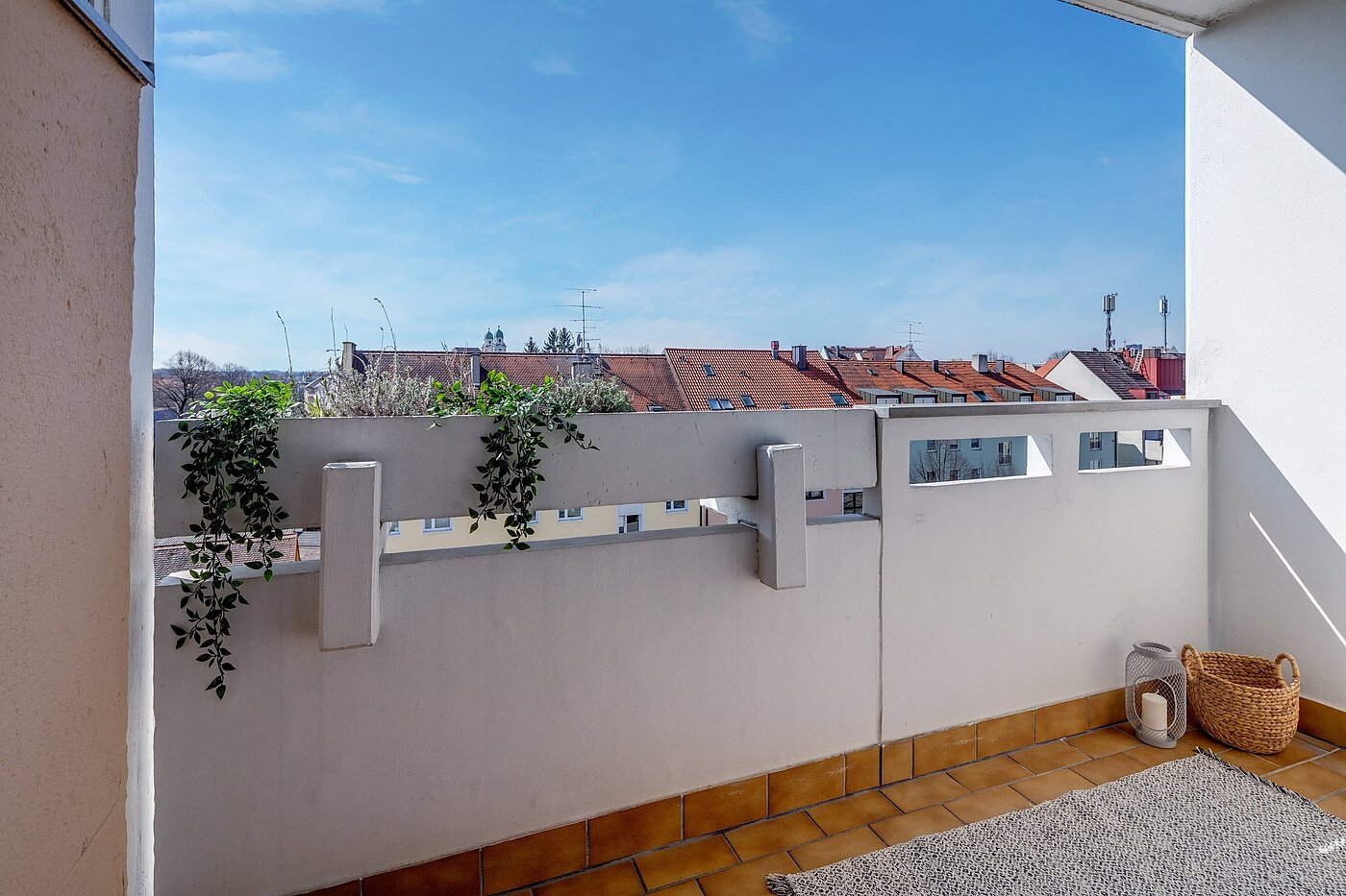 Etagenwohnung mit 1 Zimmer | München-Berg am Laim | 2003ML15 | Pflanztrog und unverbaubarem..