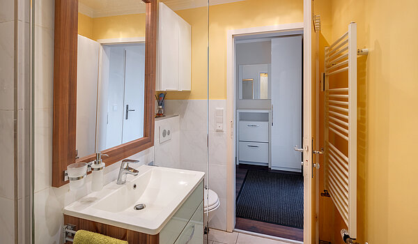 Apartment mit 1 Zimmer | München-Allach | 70298 | Badezimmer