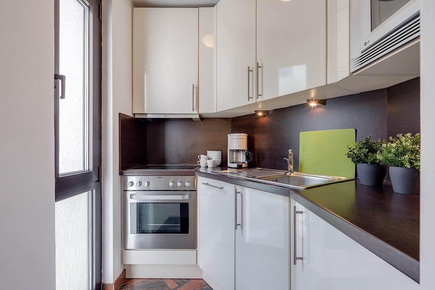 Etagenwohnung mit 2 Zimmern | München-Isarvorstadt | 1804ML1 | Moderne Küchenzeile