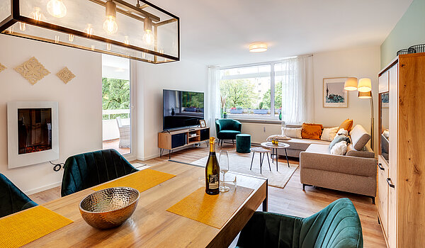 Etagenwohnung mit 3 Zimmern | Unterhaching | 70421 | Großzügig mit Zugang..