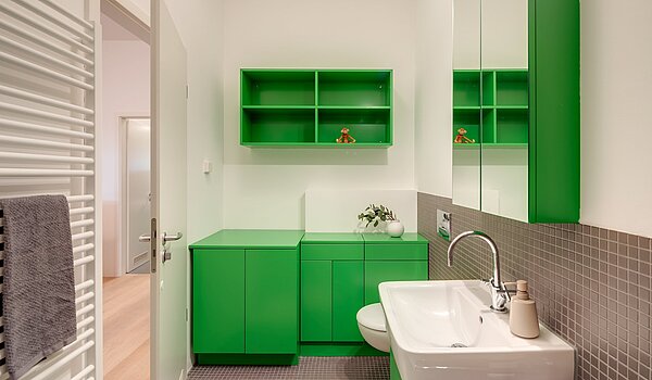 Hochparterre mit 3 Zimmern | München-Sendling | 2009ML8 | Modernes Wannenbad...