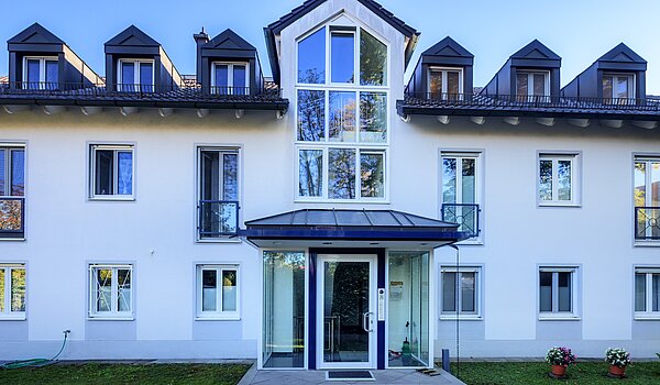 Dachgeschosswohnung mit 3 Zimmern | 70501 | Gepflegtes Objekt