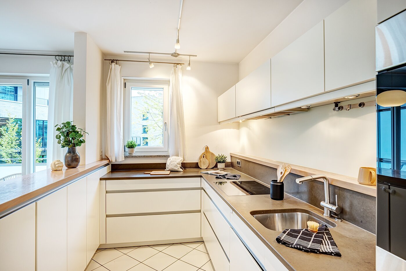 Etagenwohnung mit 3 Zimmern | München-Neuhausen | 70489 | ...voll ausgestattet