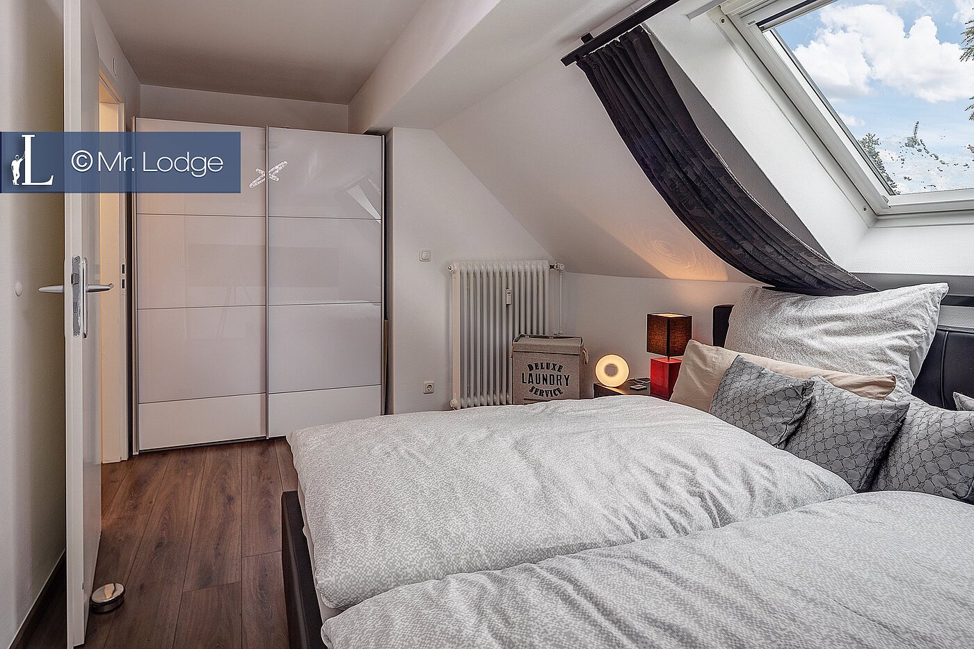 Dachgeschosswohnung mit 3 Zimmern | München-Hasenbergl | 1803D9 | Blick zu den Sternen