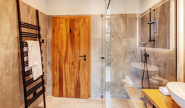 Erdgeschosswohnung mit 3 Zimmern | Bad Wiessee | 70053 | Bad 1