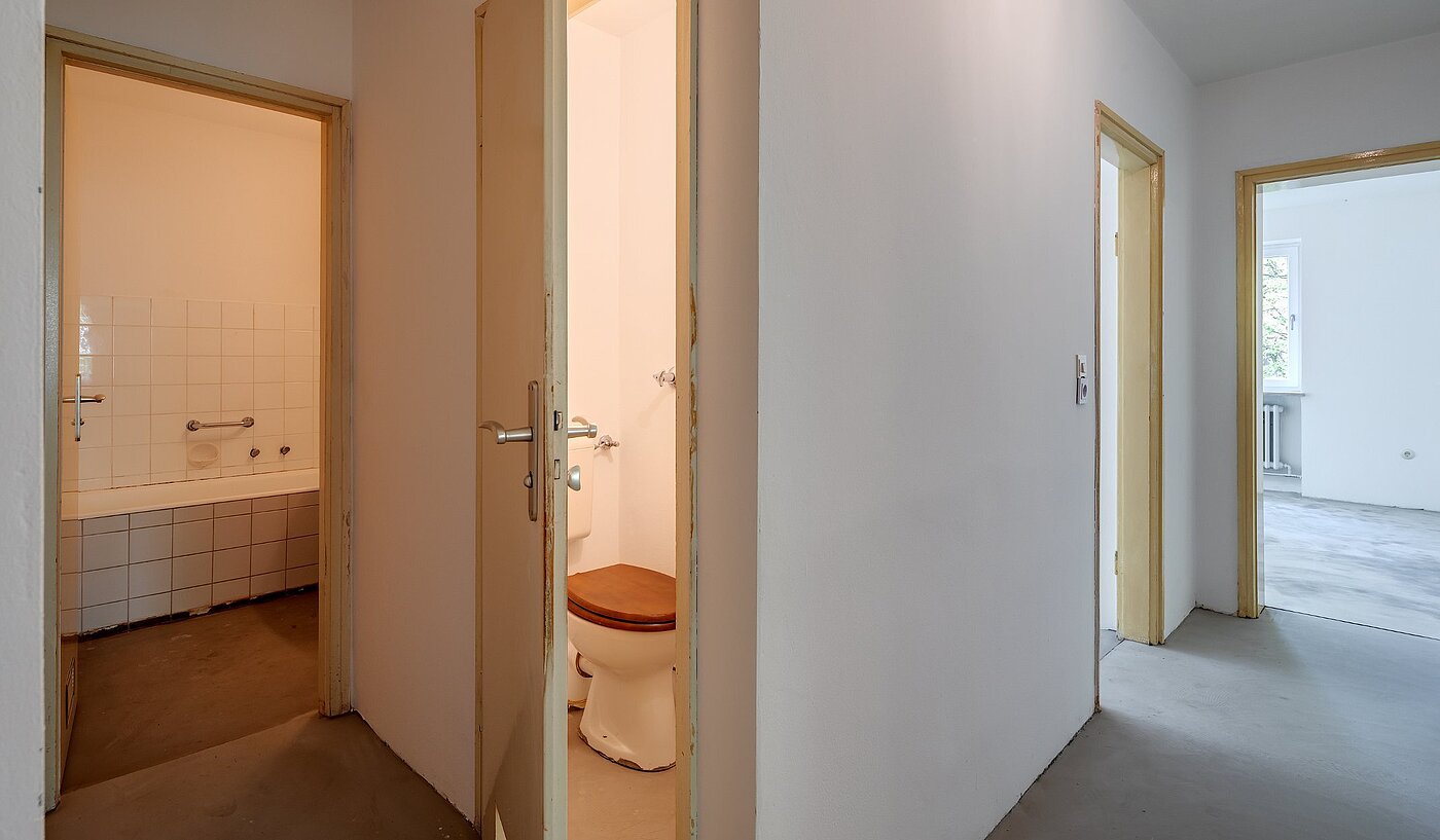 Etagenwohnung mit 4 Zimmern | München-Aubing | 1904ML4 | Bad und Gäste-WC