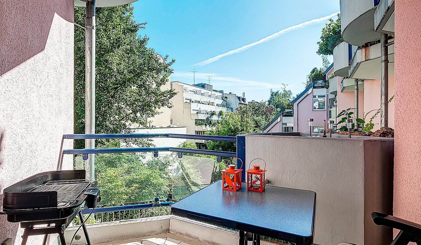 Etagenwohnung mit 2 Zimmern | München-Nymphenburg | 1809ML2 | Zugang zum Westbalkon