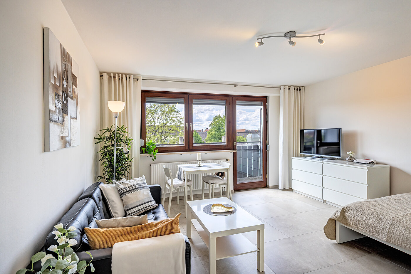 Etagenwohnung mit 1 Zimmer | München-Milbertshofen | 704371 | Sonnig Ruhig Hell