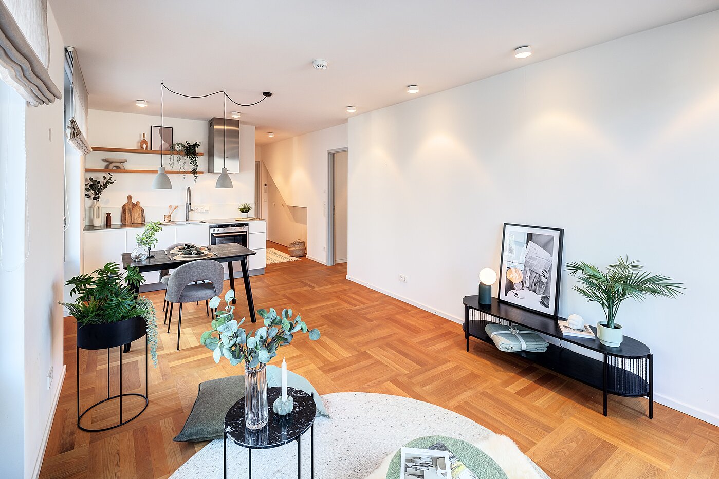 Etagenwohnung mit 2 Zimmern | München-Schwabing | 70195 | ...Essbereich