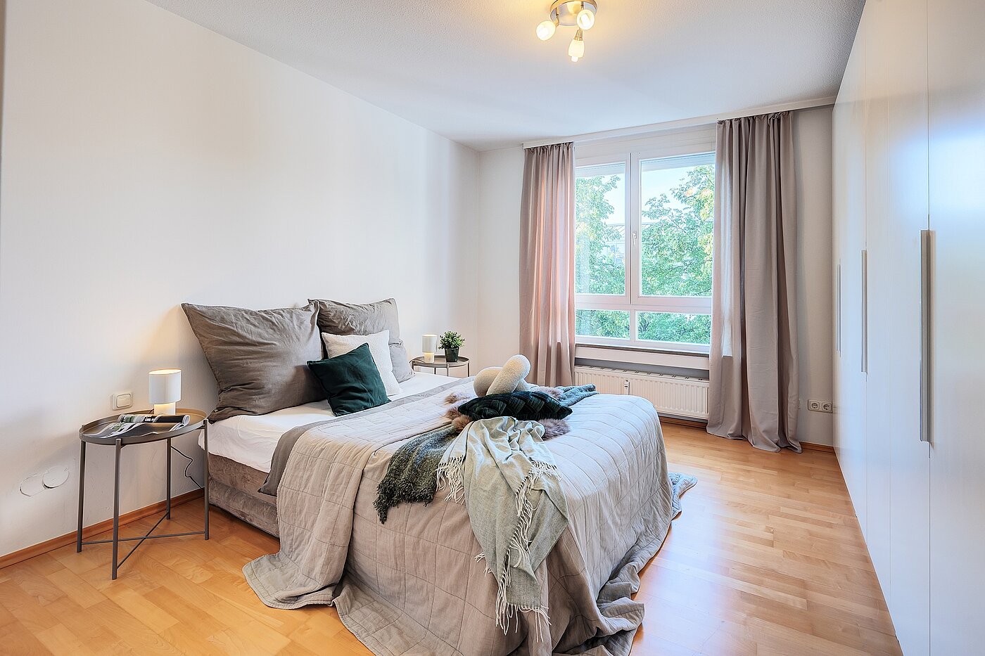 Etagenwohnung mit 3 Zimmern | München-Oberföhring | 70246 | Schlafzimmer...