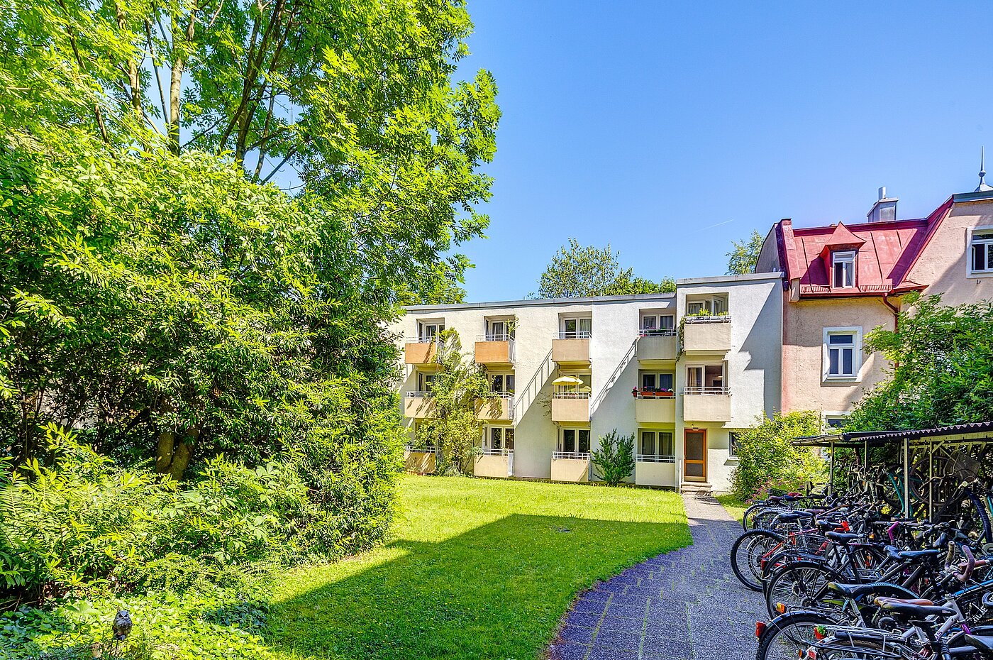 Etagenwohnung mit 1 Zimmer | München-Schwabing | 2210ML3 | ...im grünen Innenhof