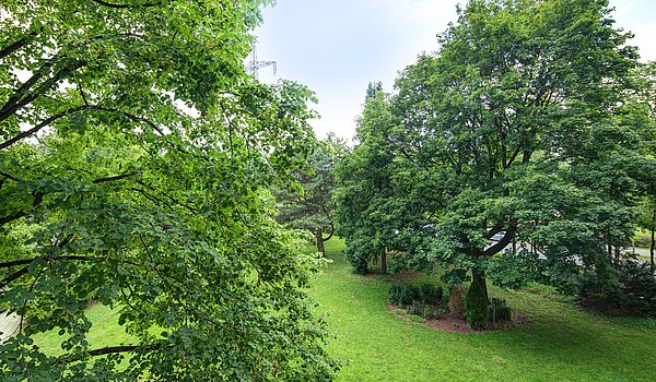 Etagenwohnung mit 4 Zimmern | München-Aubing | 70276 | Blick vom Balkon
