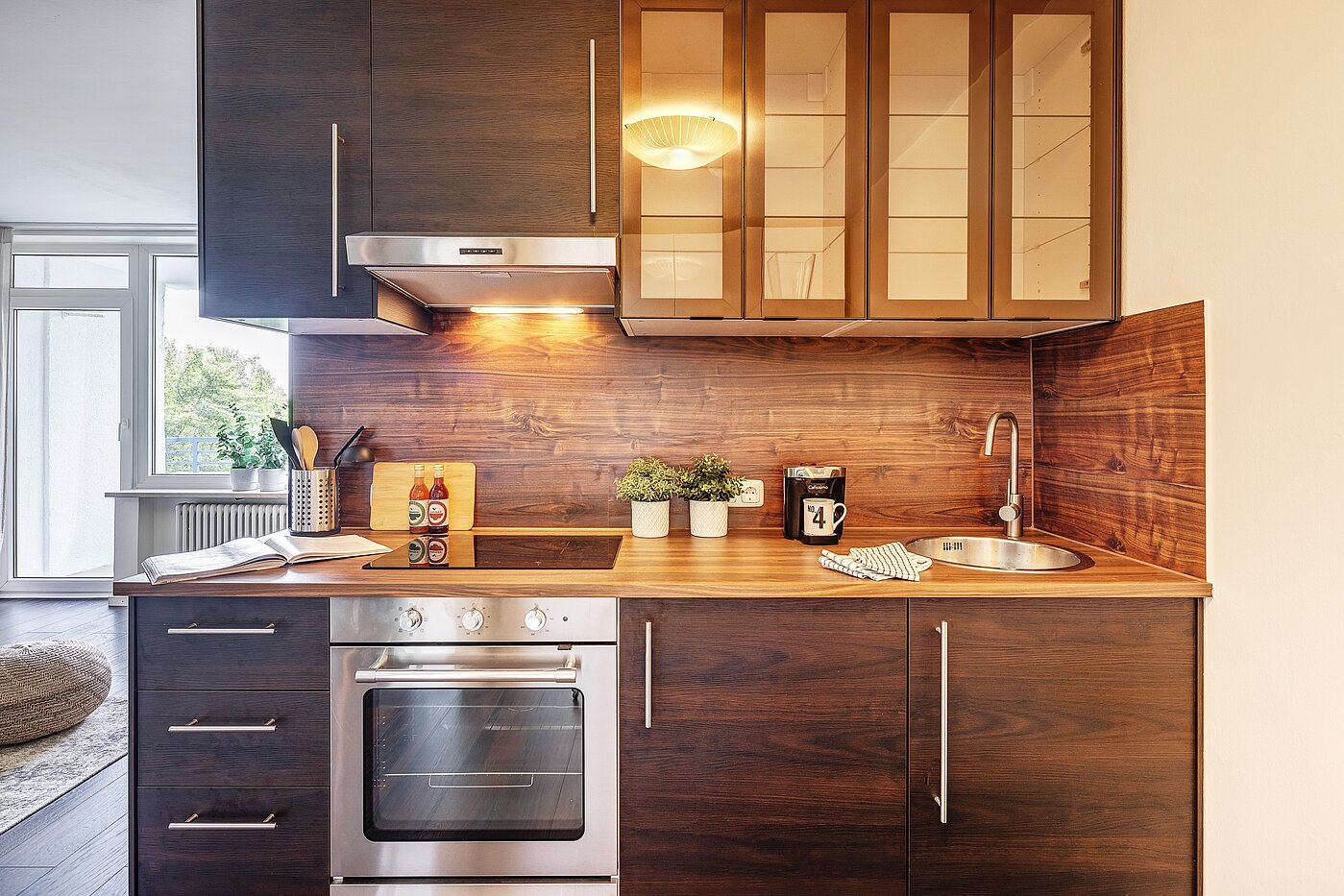 Etagenwohnung mit 2 Zimmern | München-Bogenhausen | 2206ML3 | Geschmackvolle Apartmentküche