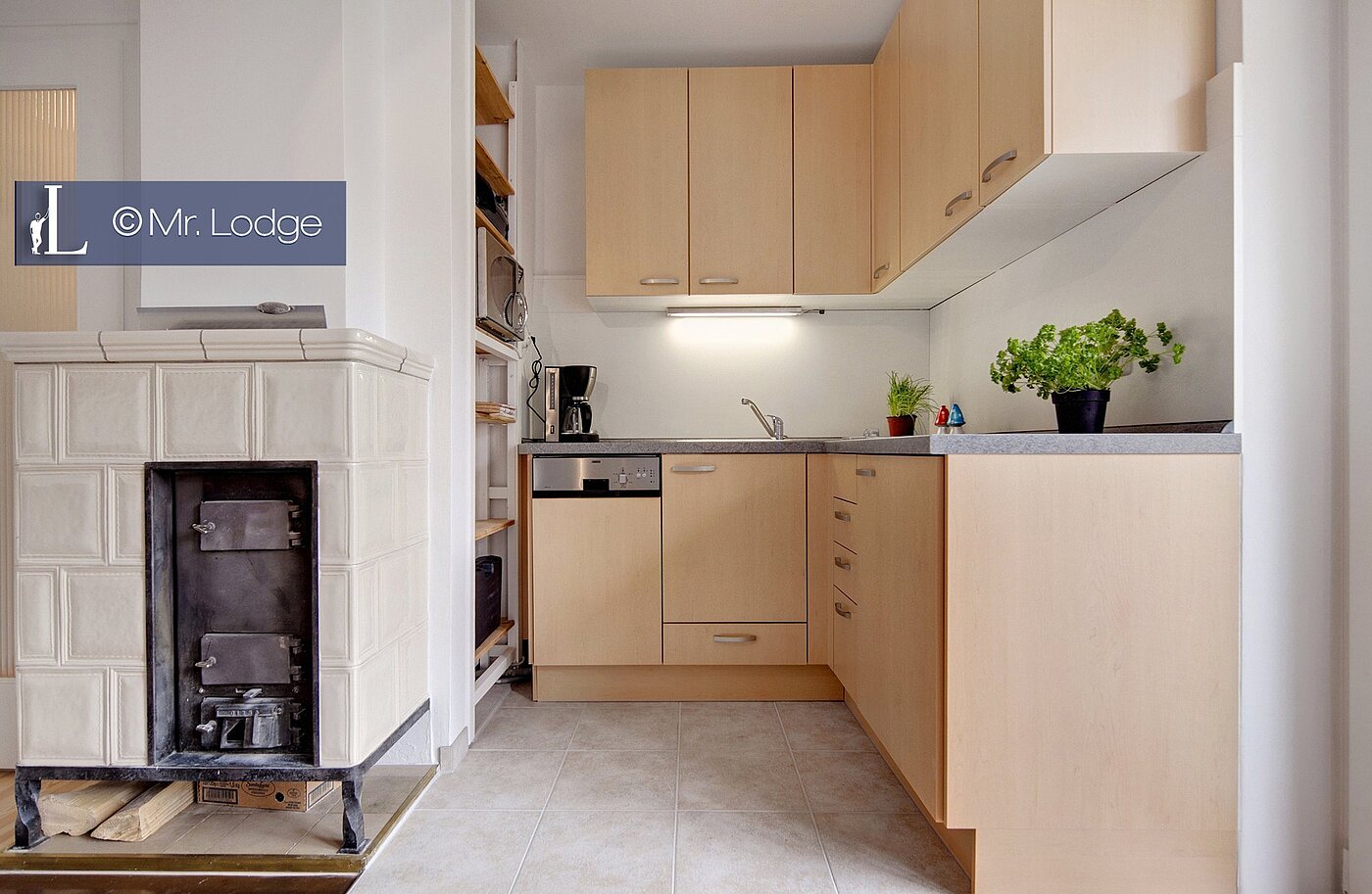 Etagenwohnung mit 2 Zimmern | München-Laim | 1704ML3 | gemütlicher Kachelofen