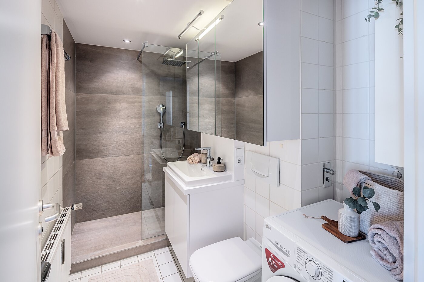 Etagenwohnung mit 2.5 Zimmern | München-Fasangarten | 702211 | Modernes...