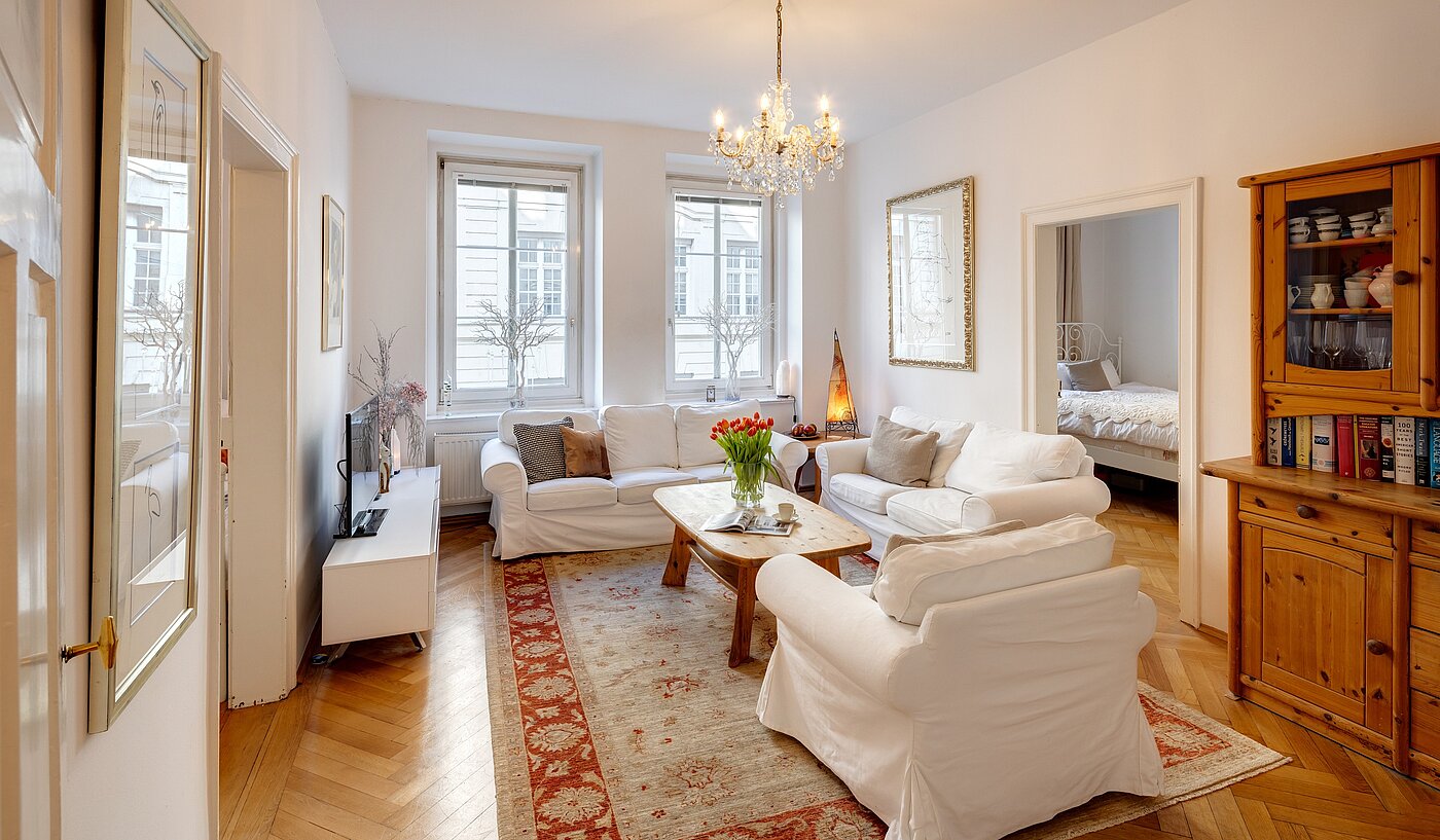 Etagenwohnung mit 5 Zimmern | München-Altstadt | 700121