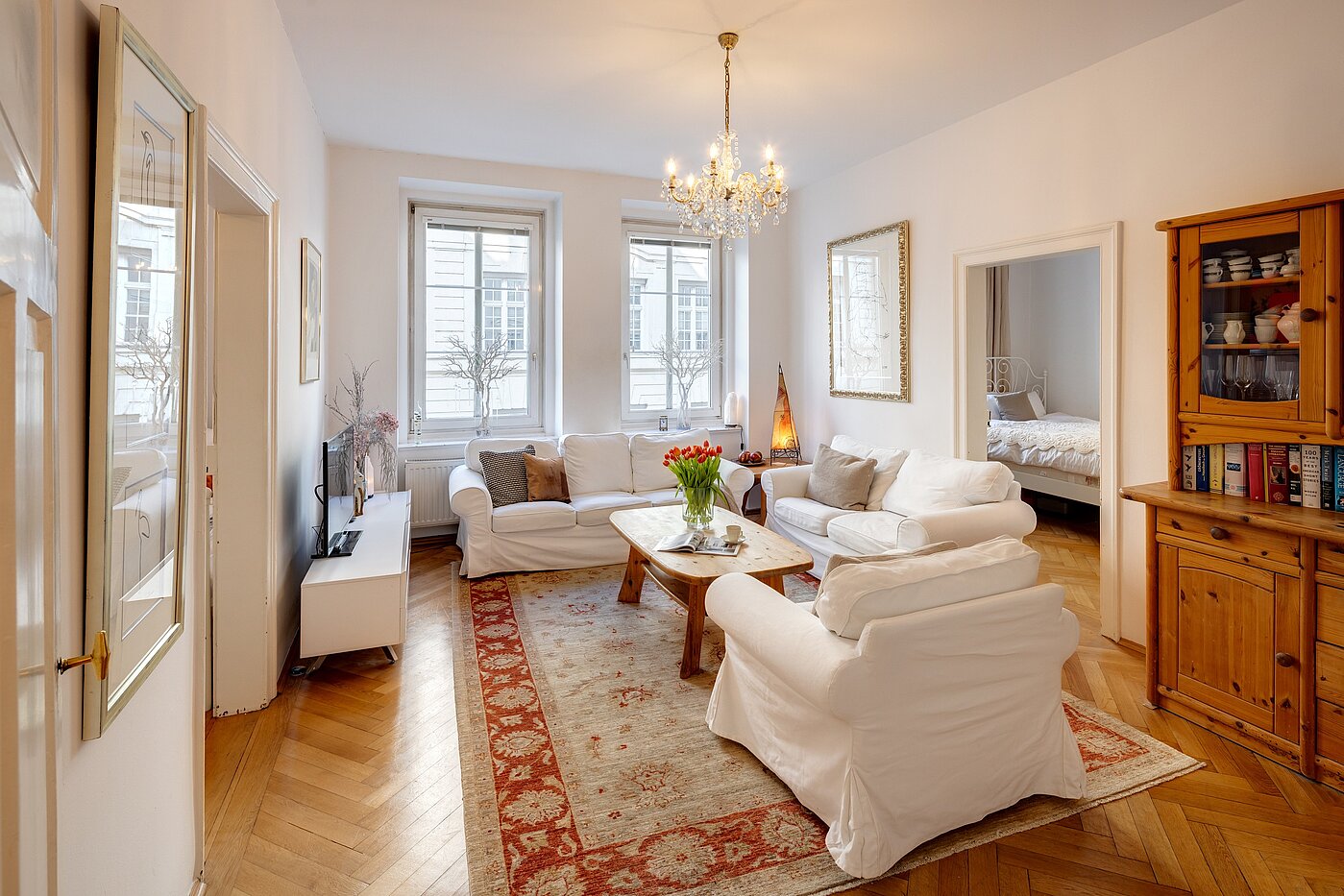 Etagenwohnung mit 5 Zimmern | München-Altstadt | 700121