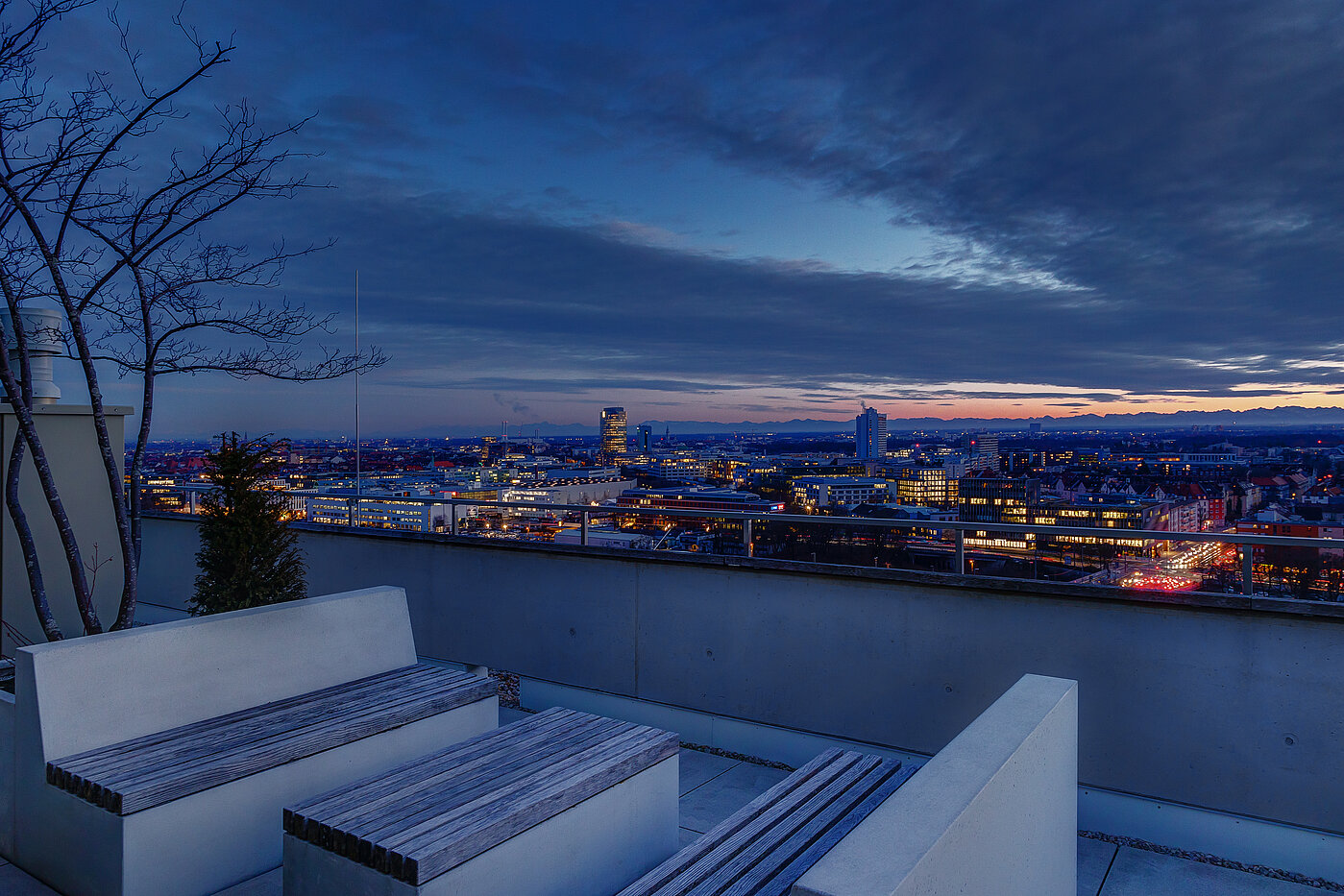 Apartment mit 1.5 Zimmern | München-Neuhausen | 70179 | ...und bei Nacht