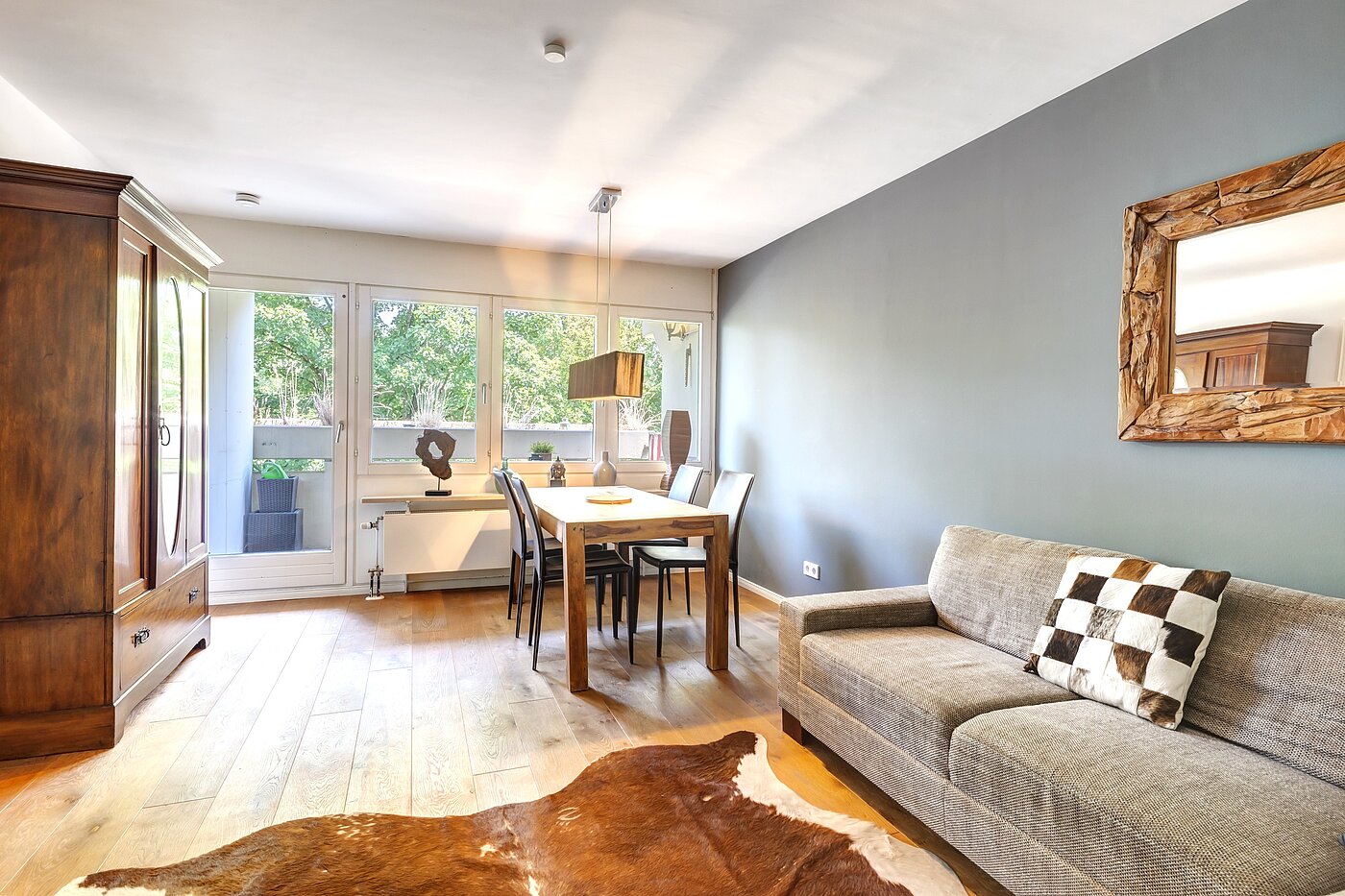 Etagenwohnung mit 2 Zimmern | München-Obersendling | 701825 | ...mit großen Fensterfronten...