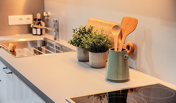 Etagenwohnung mit 2 Zimmern | München-Sendling-Westpark | 704131 | ...neuer Einbauküche...