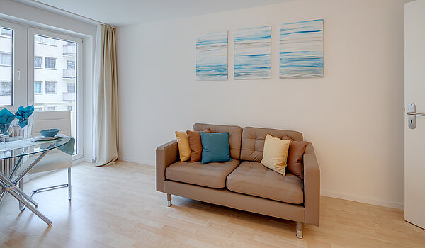 Etagenwohnung mit 1 Zimmer | München-Obergiesing | 70420 | Couch