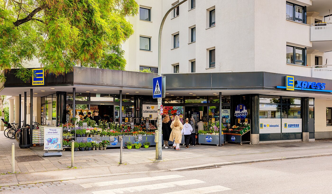 Etagenwohnung mit 1 Zimmer | München-Neuhausen | 70235 | ...in unmittelbarer Nähe