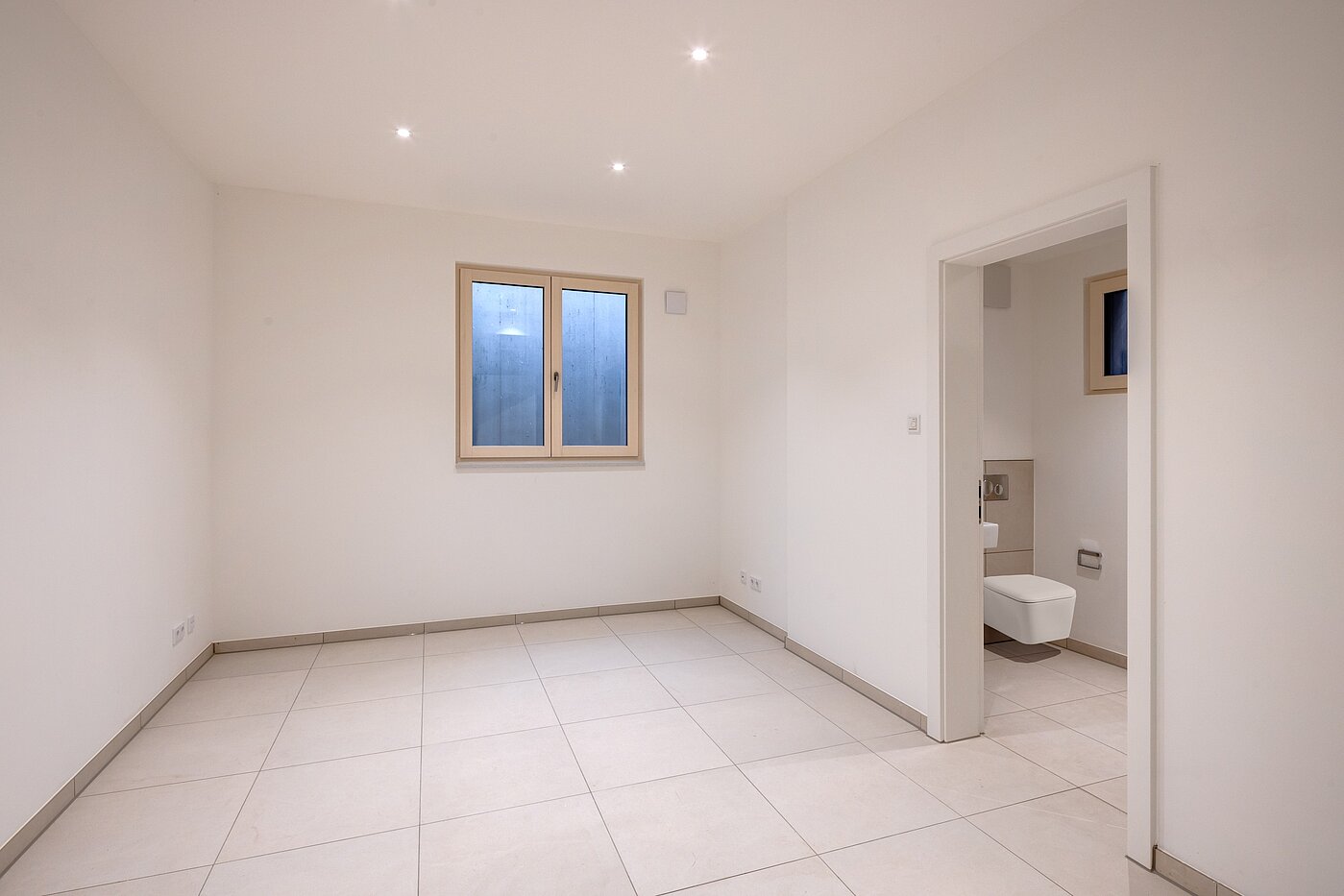 Terrassenwohnung mit 3 Zimmern | München-Harlaching | 70371 | ...in Wohnqualität