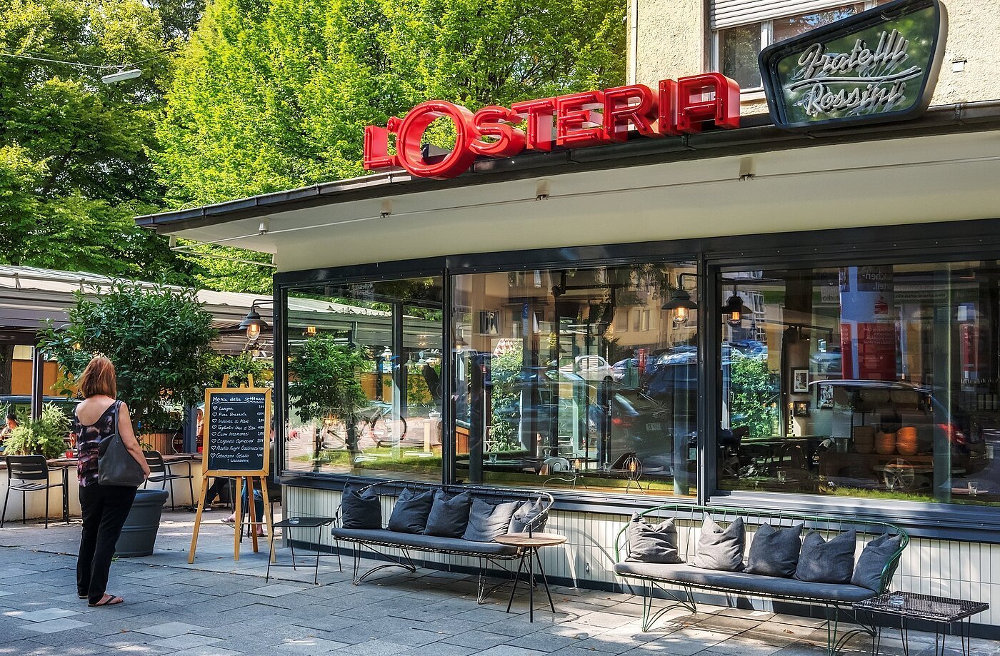 Etagenwohnung mit 2 Zimmern | München-Schwabing | 70096 | Sommerimpression