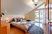 Einfamilienhaus mit 5 Zimmern | Icking | 70438 | Schlafzimmer mit... | Thumbnail