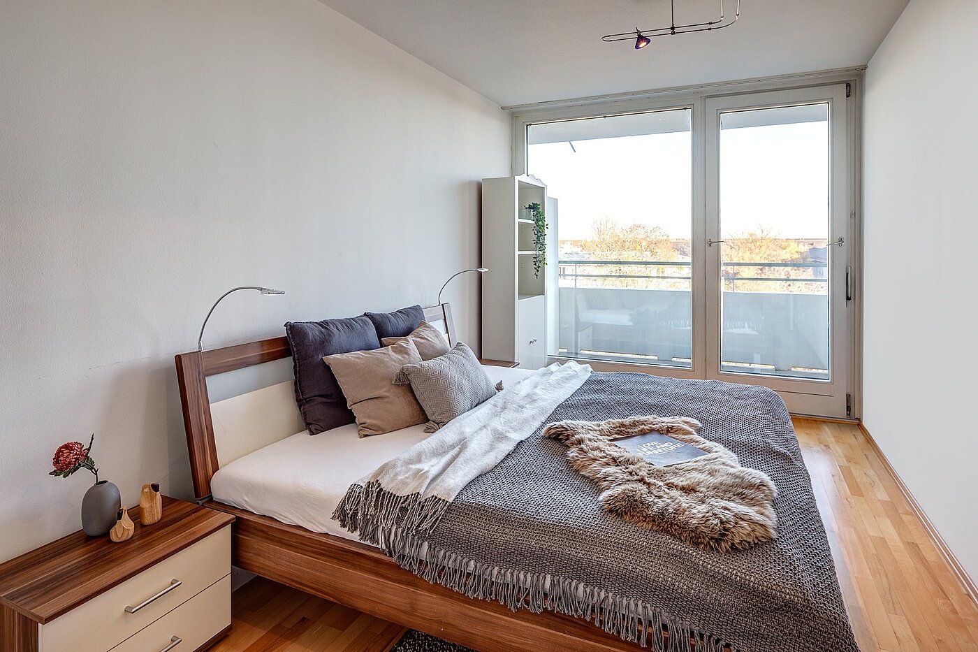 Etagenwohnung mit 2 Zimmern | München-Sendling-Westpark | 2010ML9 | Geräumiges Schlafzimmer...