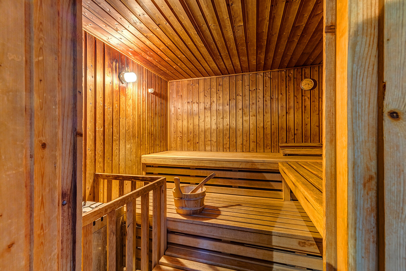 Etagenwohnung mit 2 Zimmern | München-Solln | 70418 | ...und Sauna im Untergeschoss