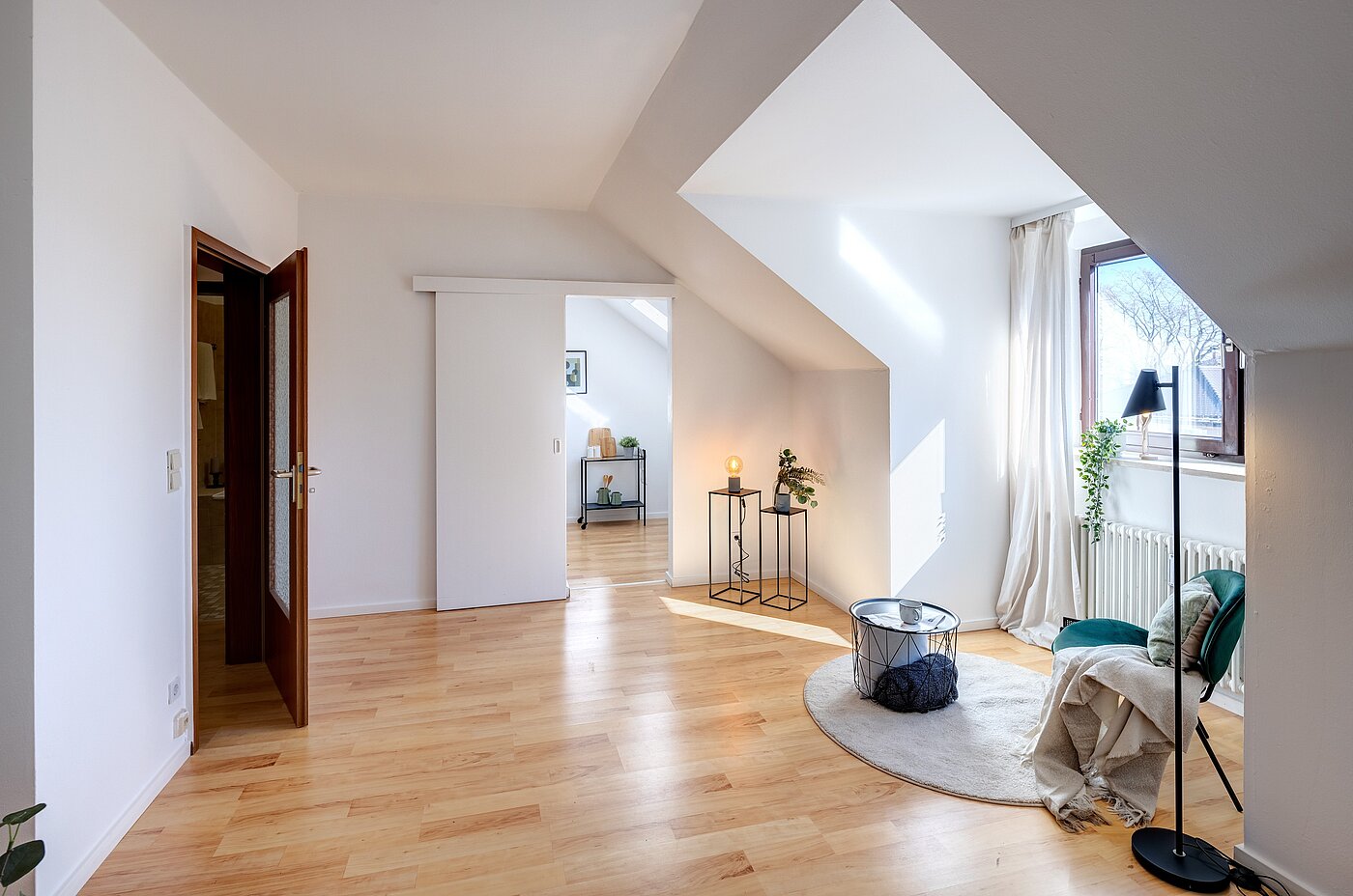 Etagenwohnung mit 1 Zimmer | Starnberg | 2202ML2 | Blick in Richtung Küche