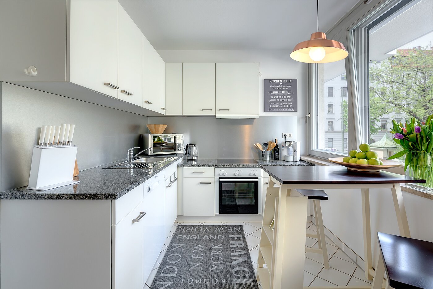 Etagenwohnung mit 3 Zimmern | München-Isarvorstadt | 70157 | ...voll ausgestattet